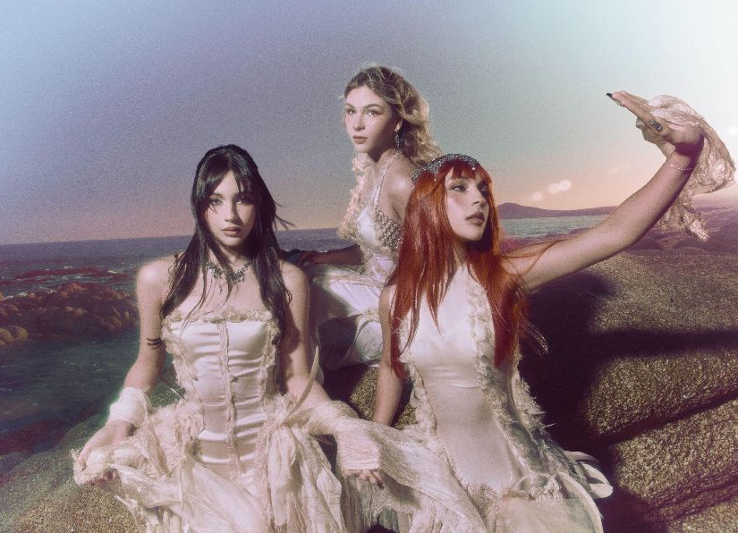 The Warning “Everything’s Falling” – Album Review